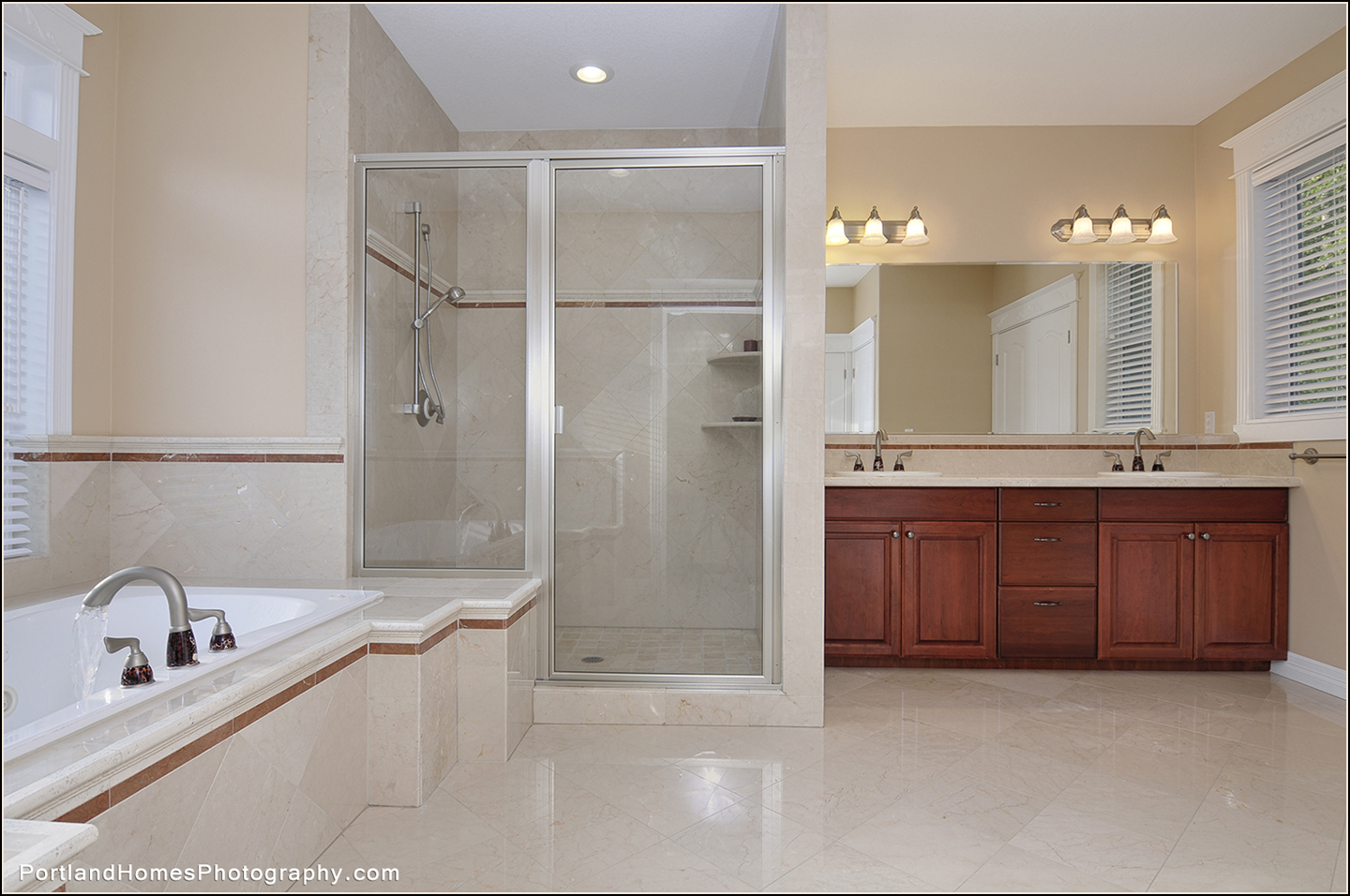 35_ 2620 NE 219th St Ridgefield copy.jpg