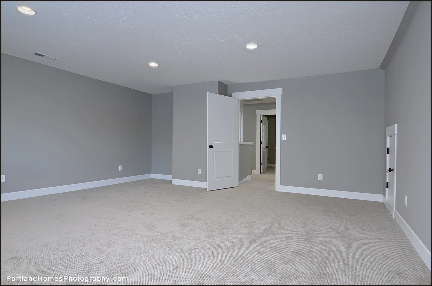 18_7047 SE 64th St Portland copy.jpg