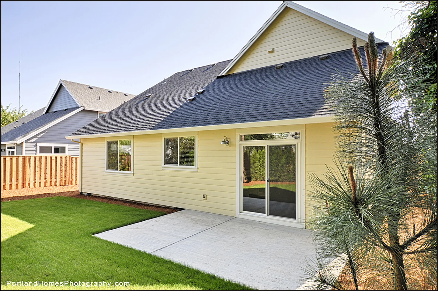 6_7047 SE 64th St Portland copy.jpg