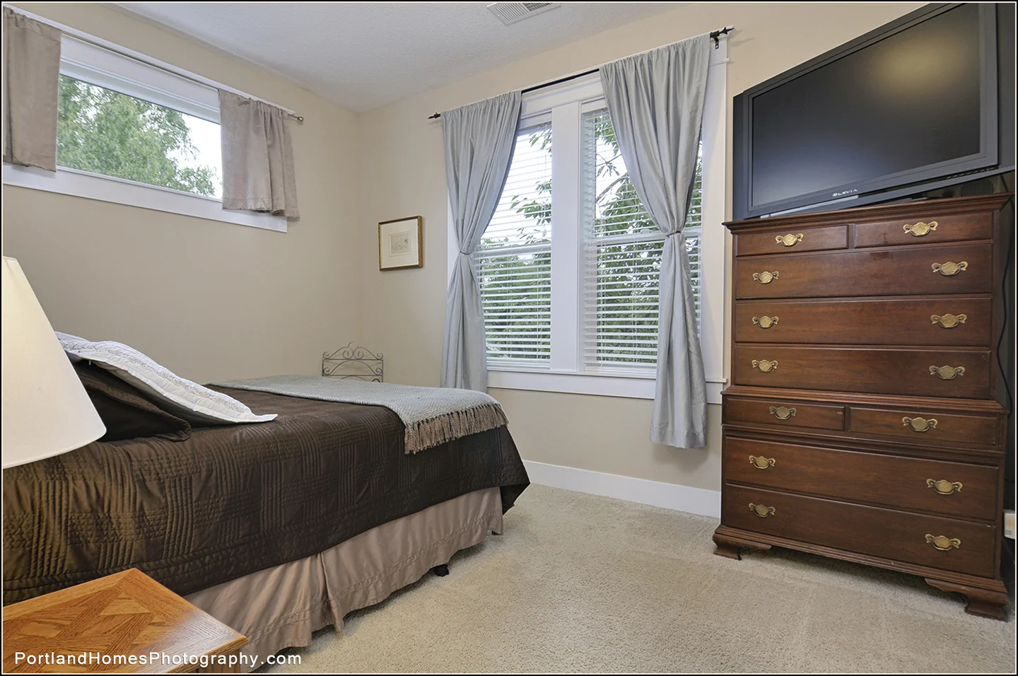 12_Glen 4250 N Houghton Portland copy.jpg