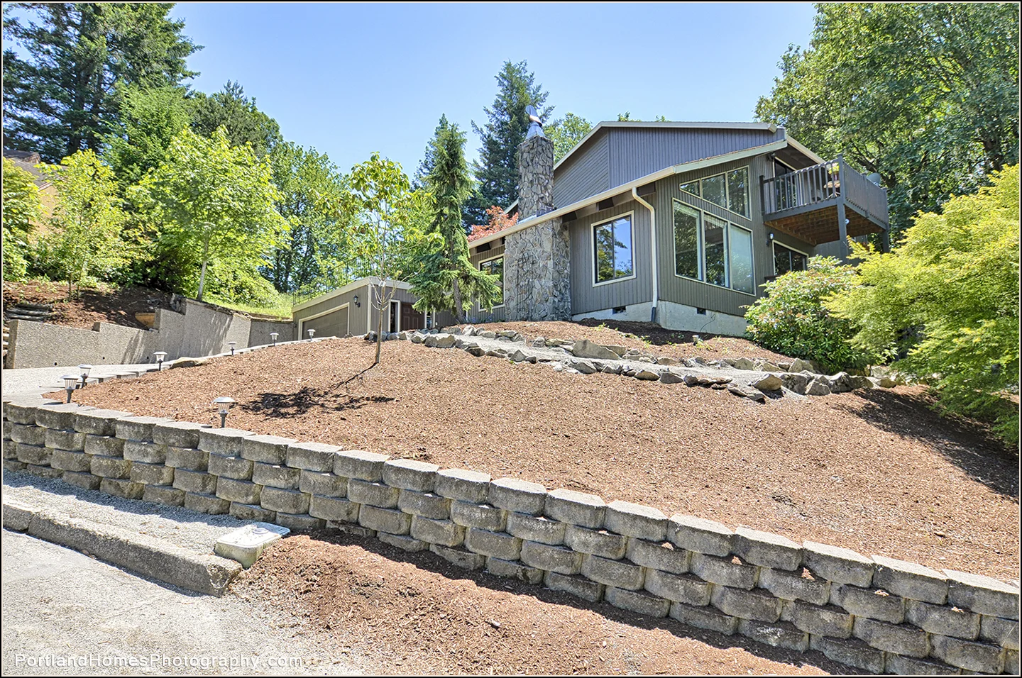 3_290 SW 14th St. Gresham copy.jpg