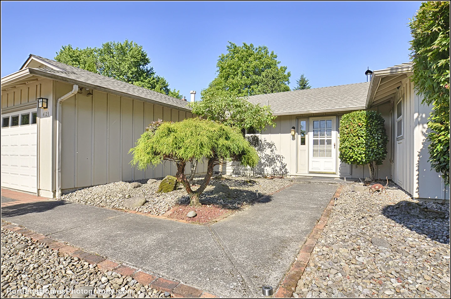 2_4123 NE 138th Ave copy.jpg