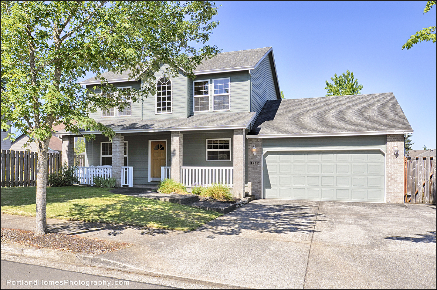 1_1717 SE Eagle Ln Gresham copy.jpg