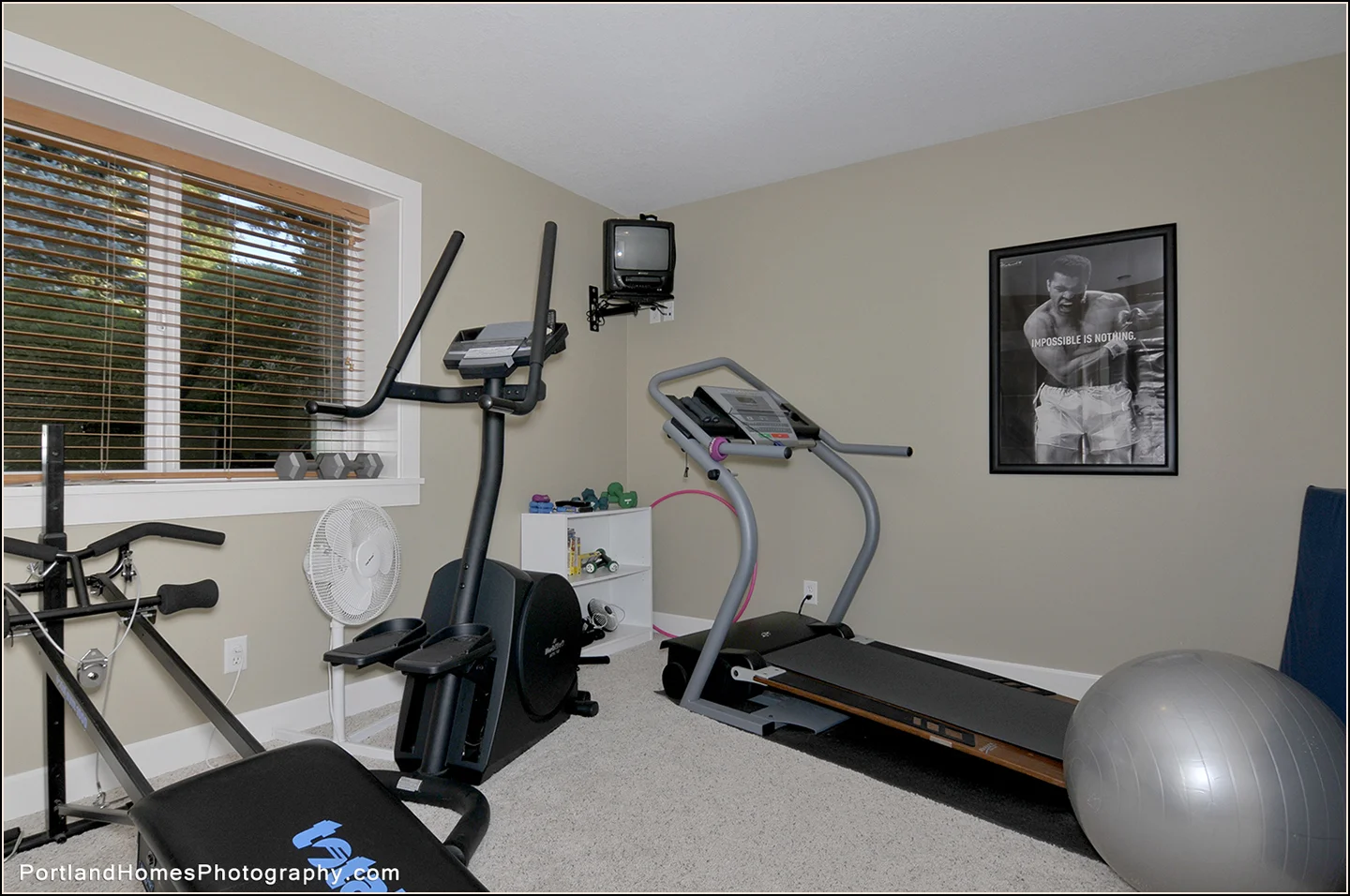 18_17124 Hood Ct Sandy copy.jpg