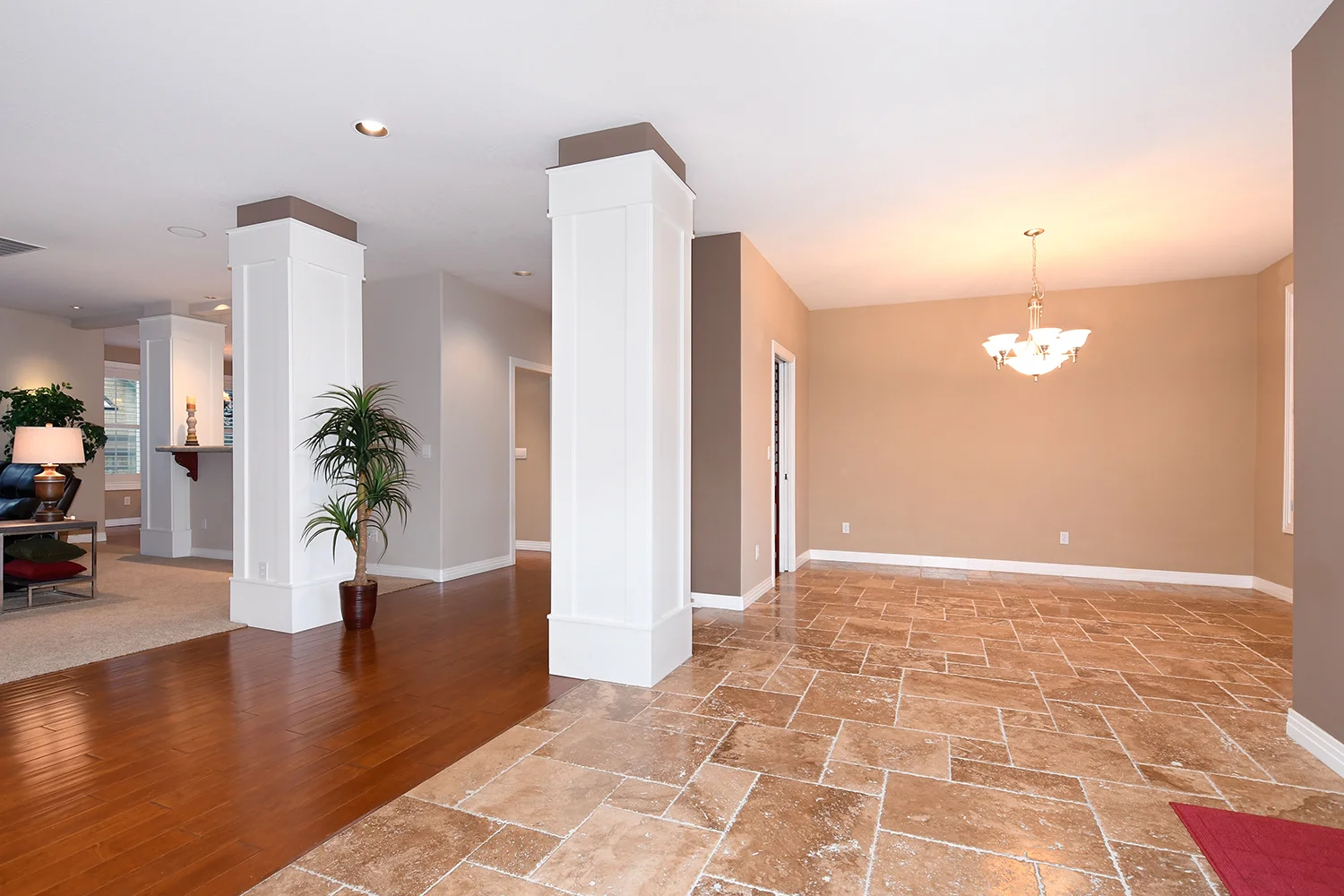 7_9615 SE Eastview Dr Happy Valley.jpg
