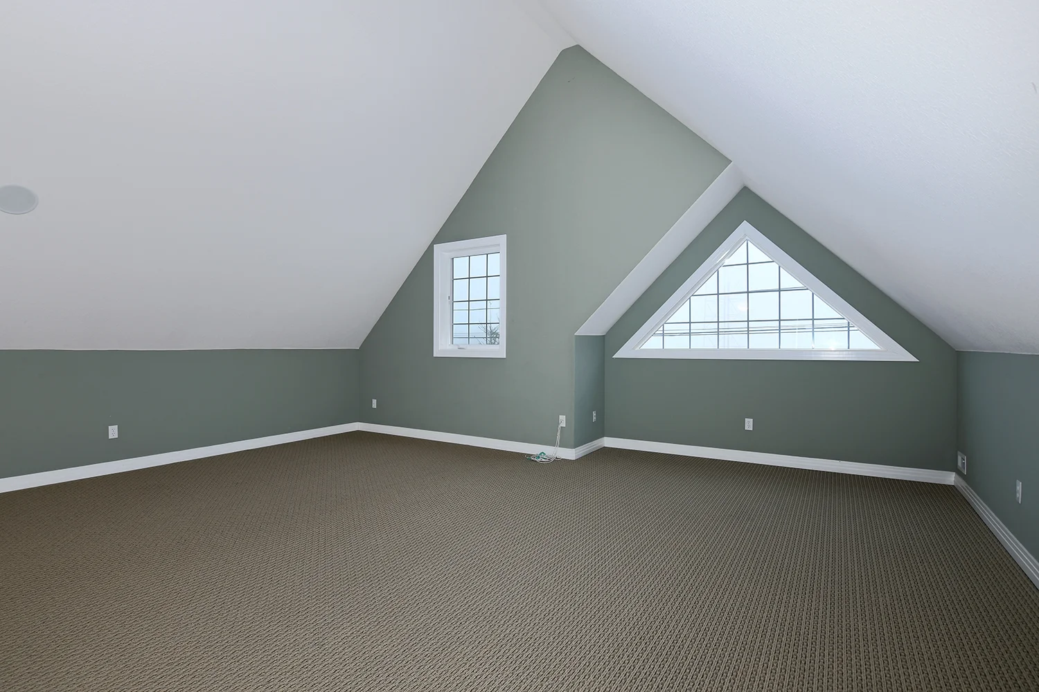 25_9615 SE Eastview Dr Happy Valley.jpg