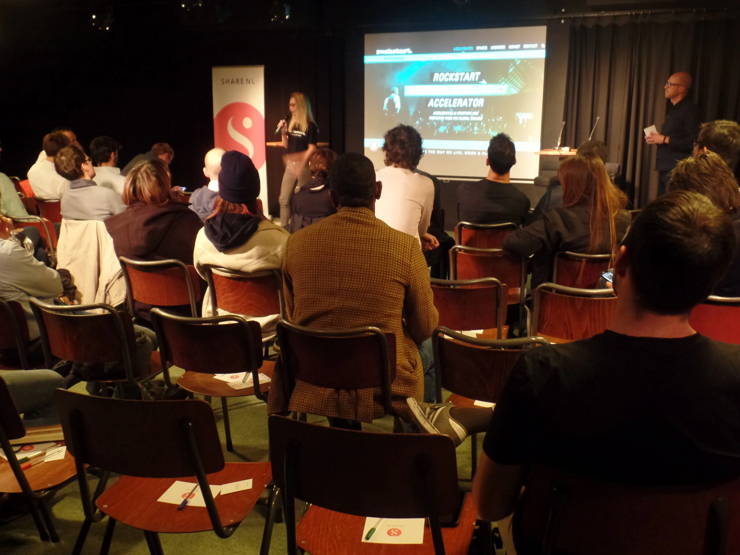 The recipe for a future with Artificial Intelligence and Sharing/Platform Economy