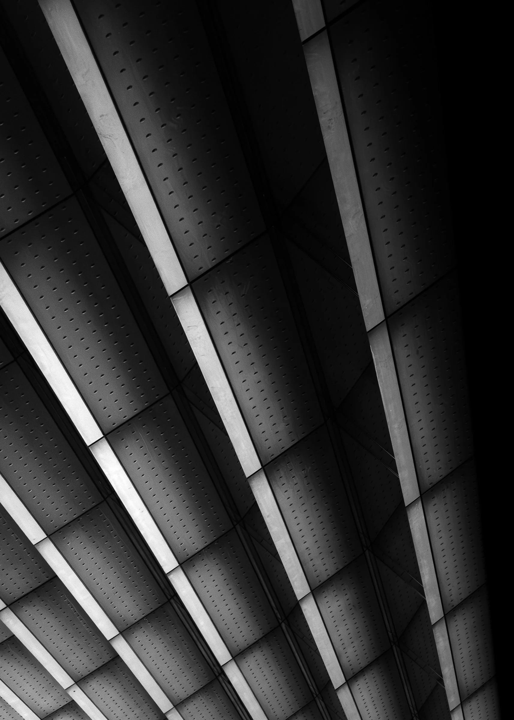 2024-11-01-144046-Light & Land - Brutalism & Modern-687.jpg