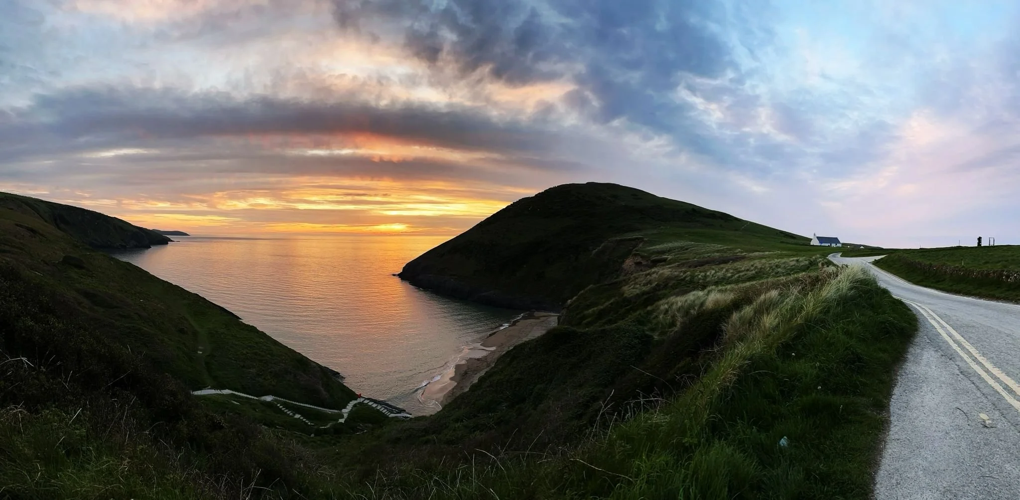 Mwnt 10.jpeg