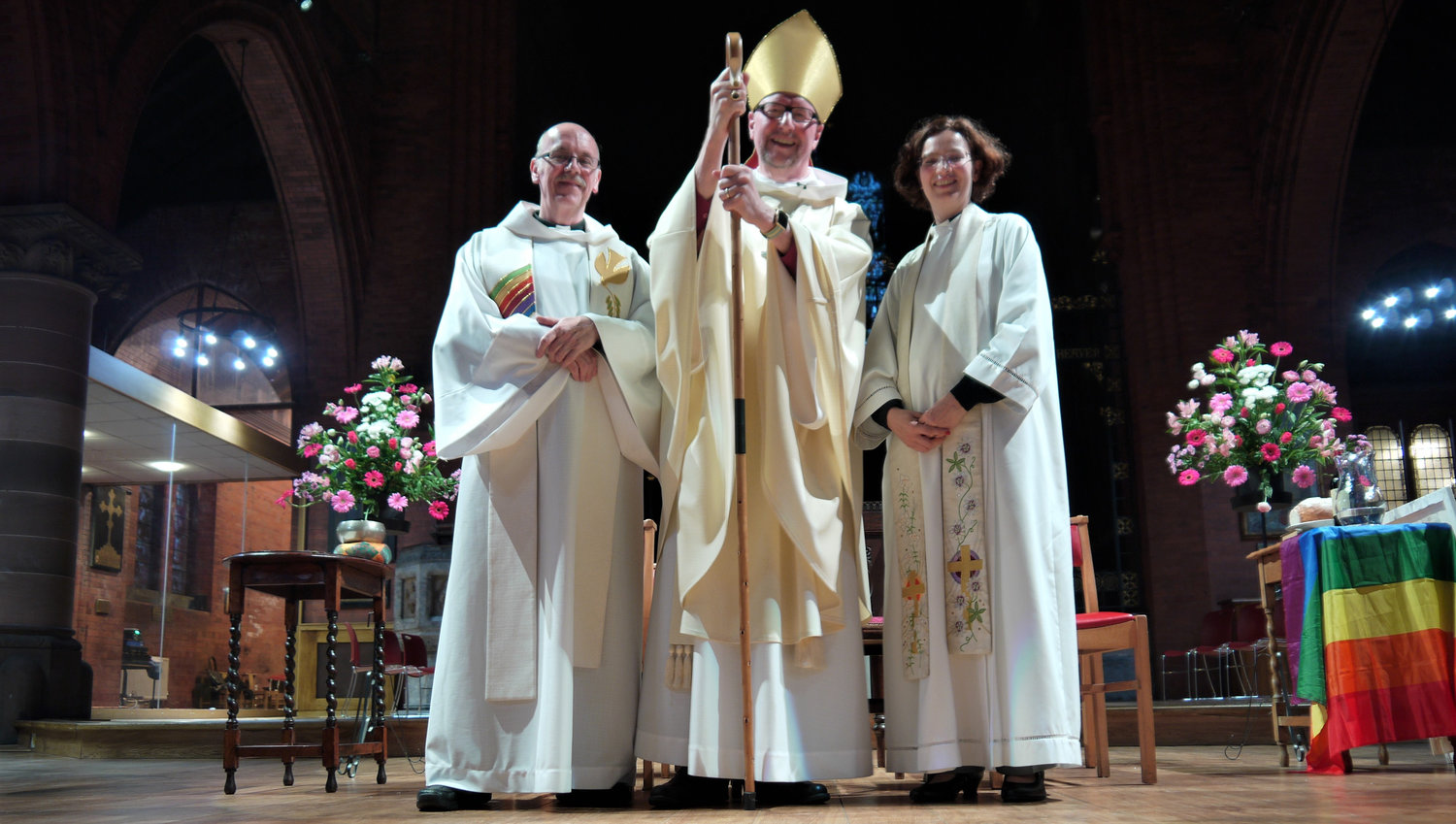 L-R: Revd Mark Waters, Team Vicar of St Luke In The City, Rt Revd Paul Bayes, Bishop of Liverpool, and our new Teram Rector, Revd Dr Miranda Threlfall-Holmes. Credit Helen Parker-Jervis