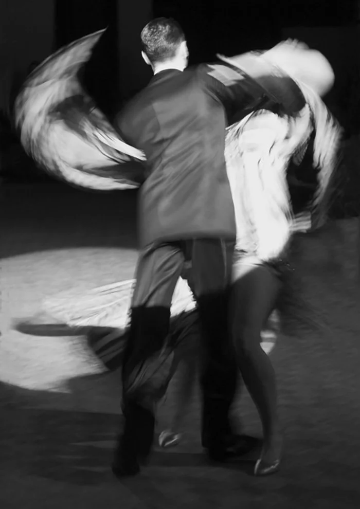 Max mène la danse