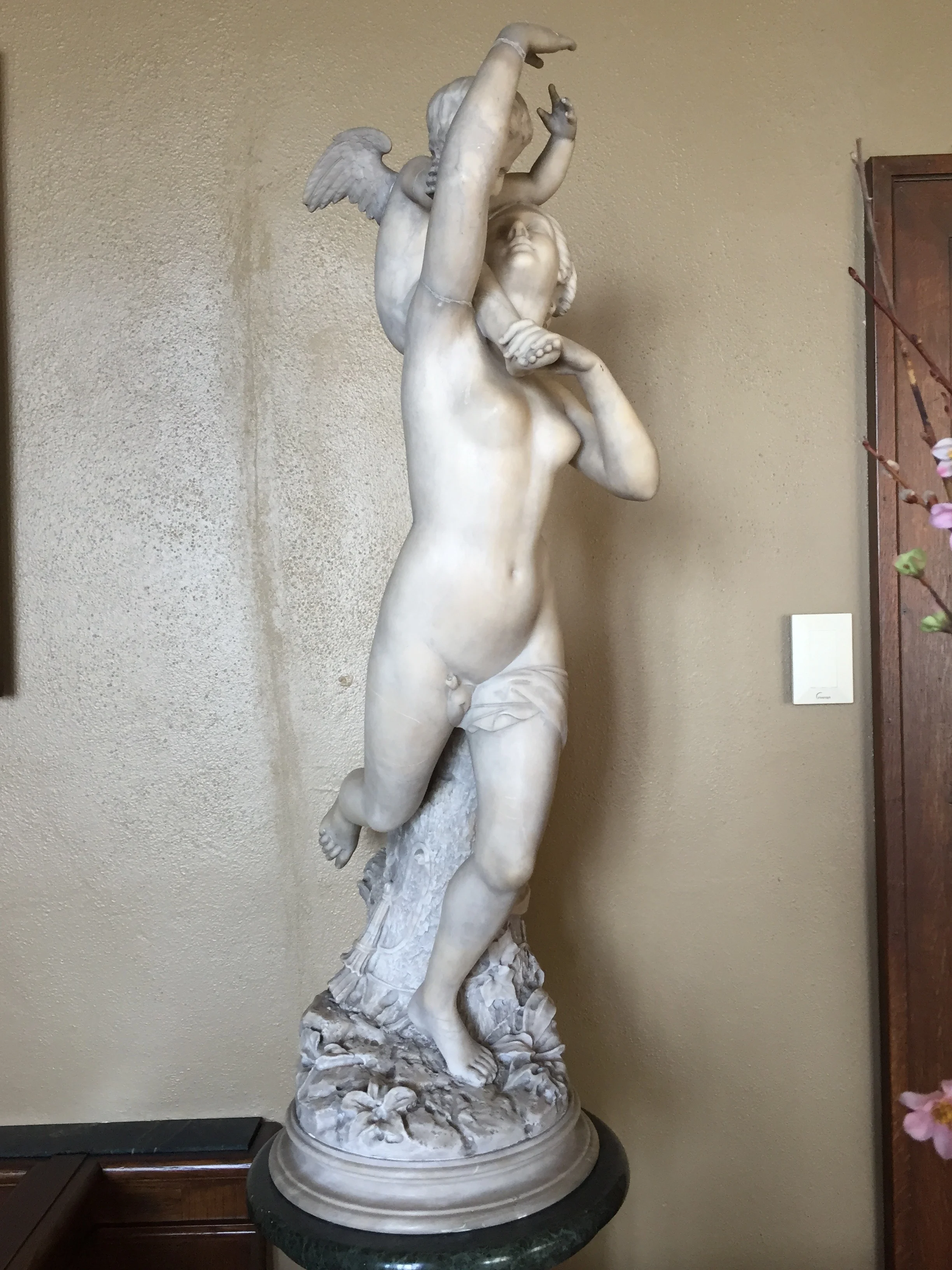 VENUS WITH CUPID - Deets