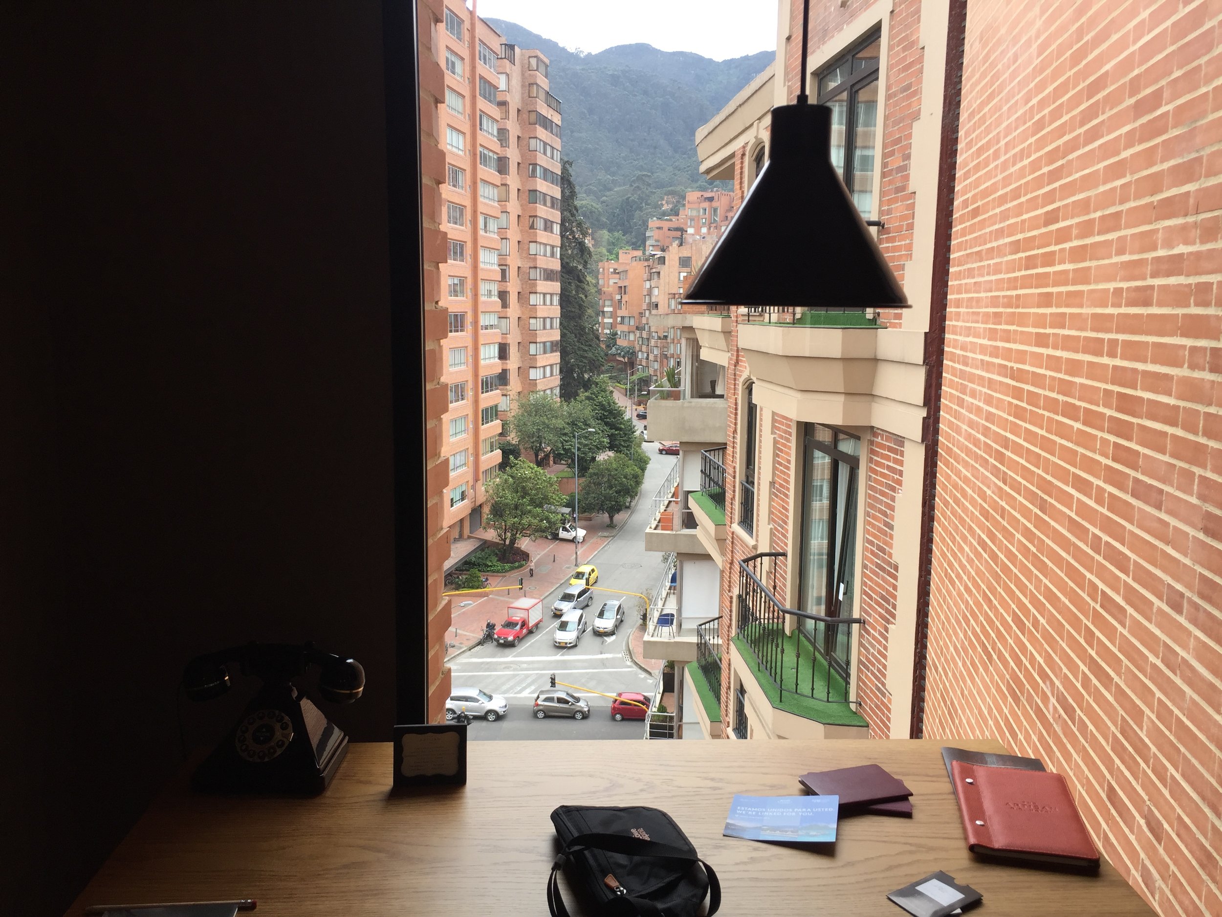 24 Hours at The Artisan DC, Bogota