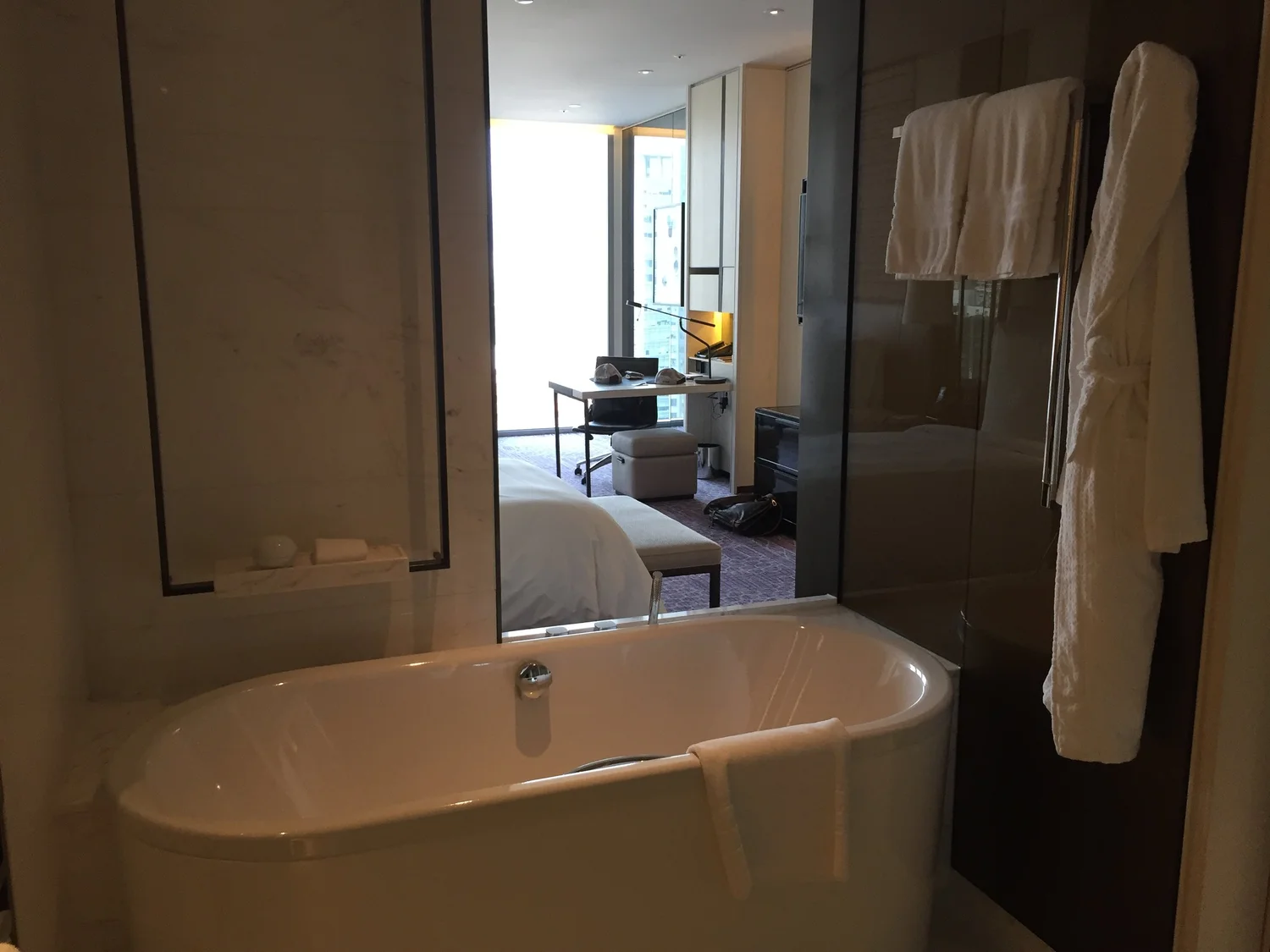 24 Hours At The Four Seasons Seoul Luxury Executive
