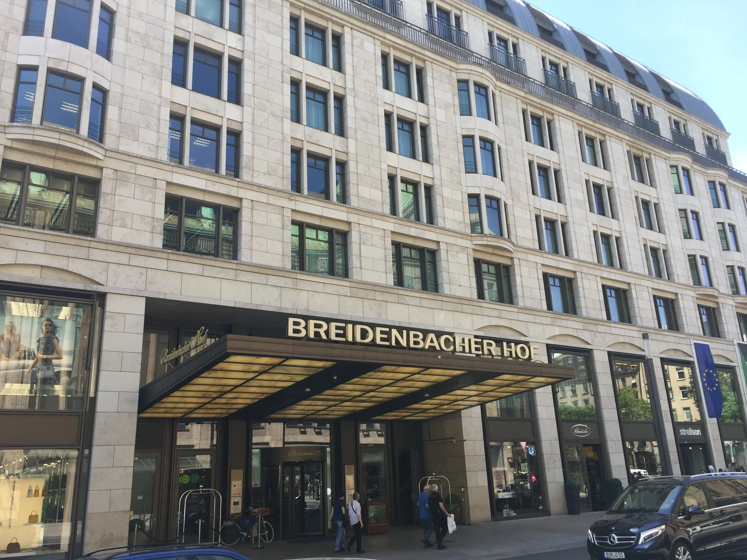 24 Hours at the Breidenbacher Hof, Dusseldorf