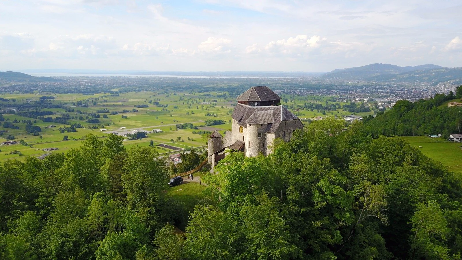 Around Austria in Eight Castles