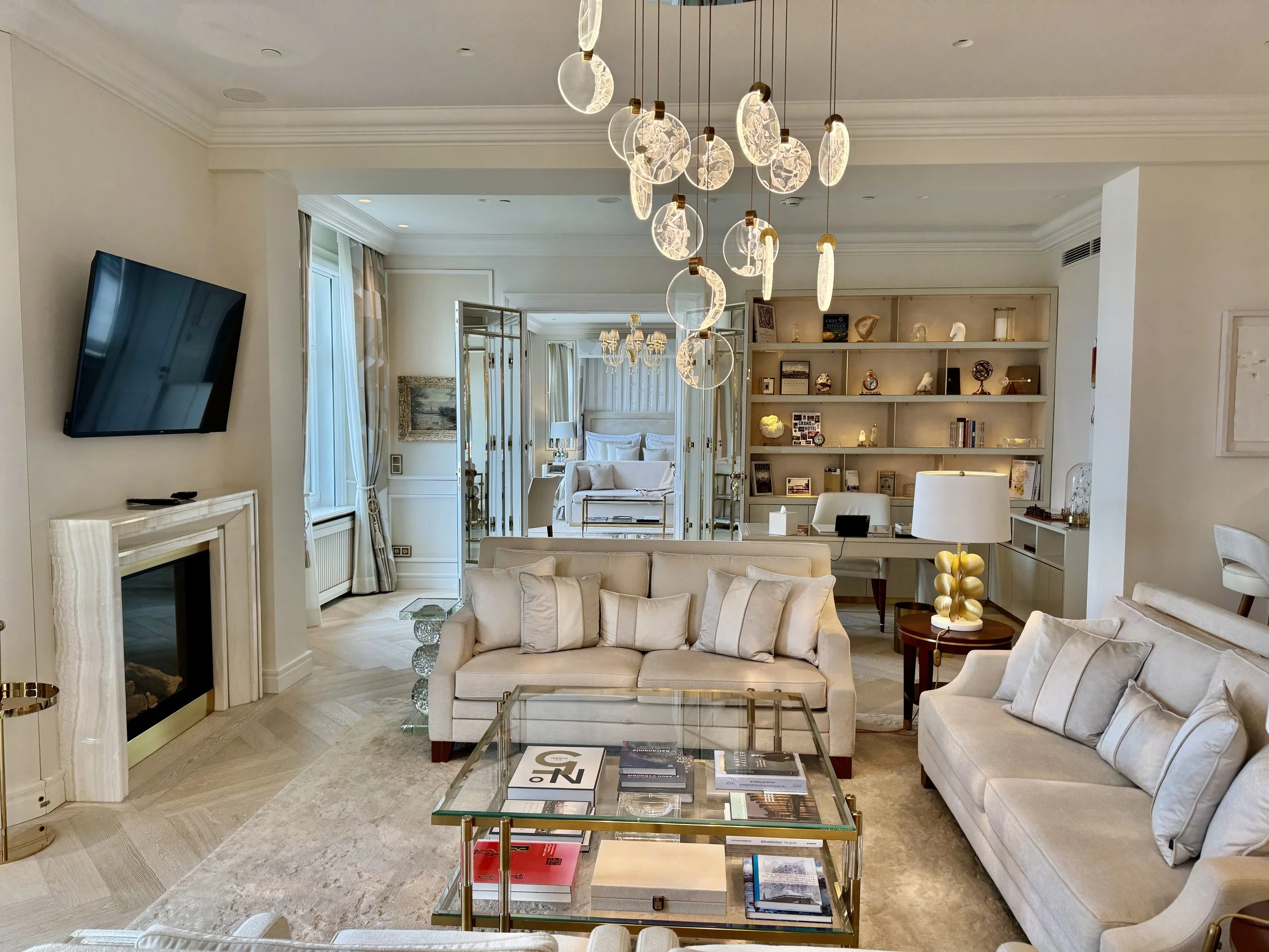 72 Hours at Fairmont Hotel Vier Jahreszeiten, Hamburg