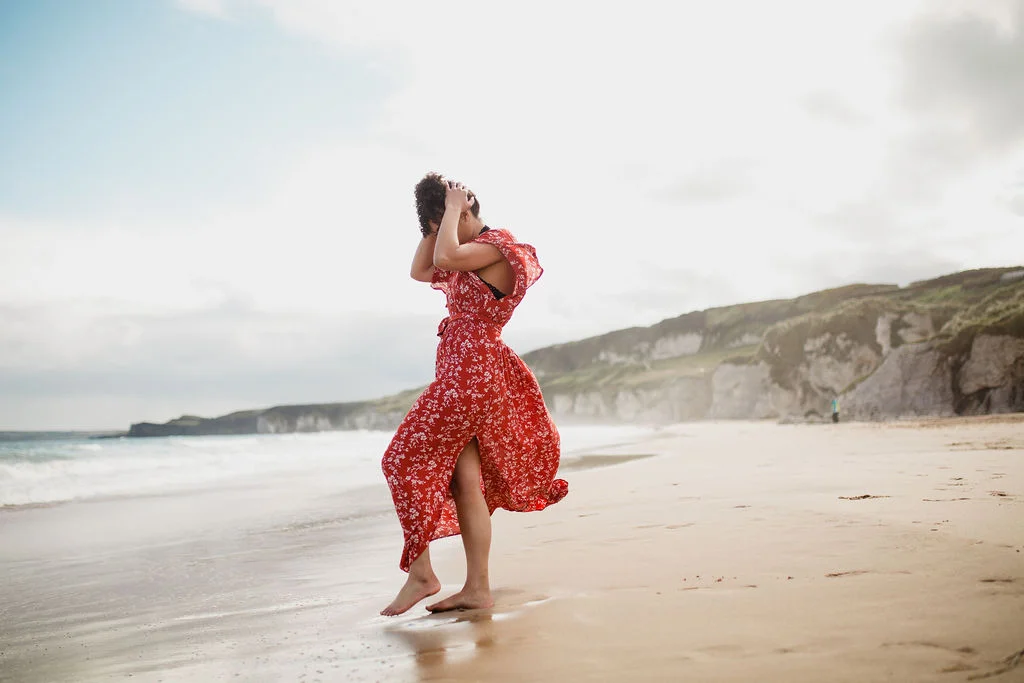 ireland desjardins studio rachel desjardins travel photography all rights reserved hostel dublin portbalintrae dance dancer big rocks scenery michelle richardson