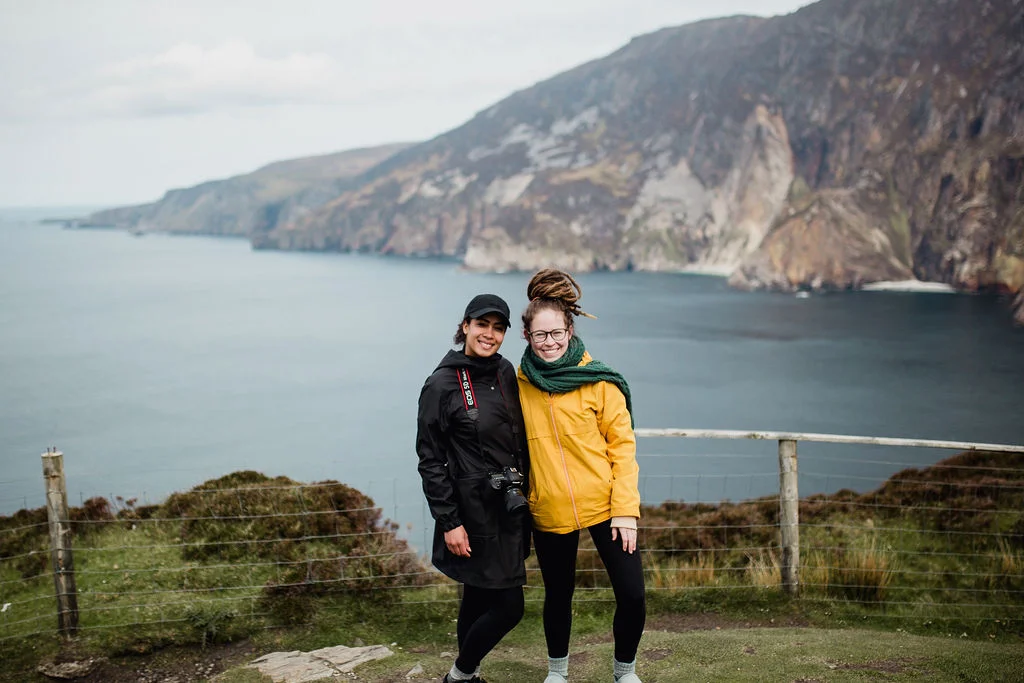ireland desjardins studio rachel desjardins travel photography all rights reserved hostel dublin minnesota photographer inver glebe donegal county mcgaffertys pub life music tradition irish
