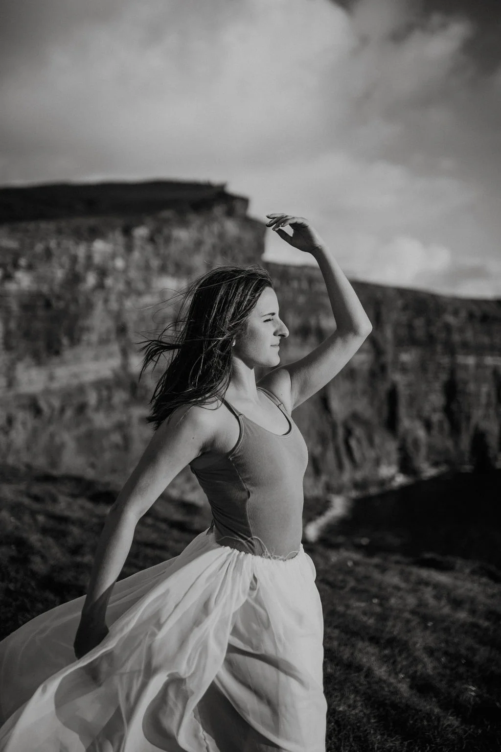 ireland desjardins studio rachel desjardins travel photography all rights reserved hostel dublin minnesota photographer lizcannor doolin liffs of moher boat dance