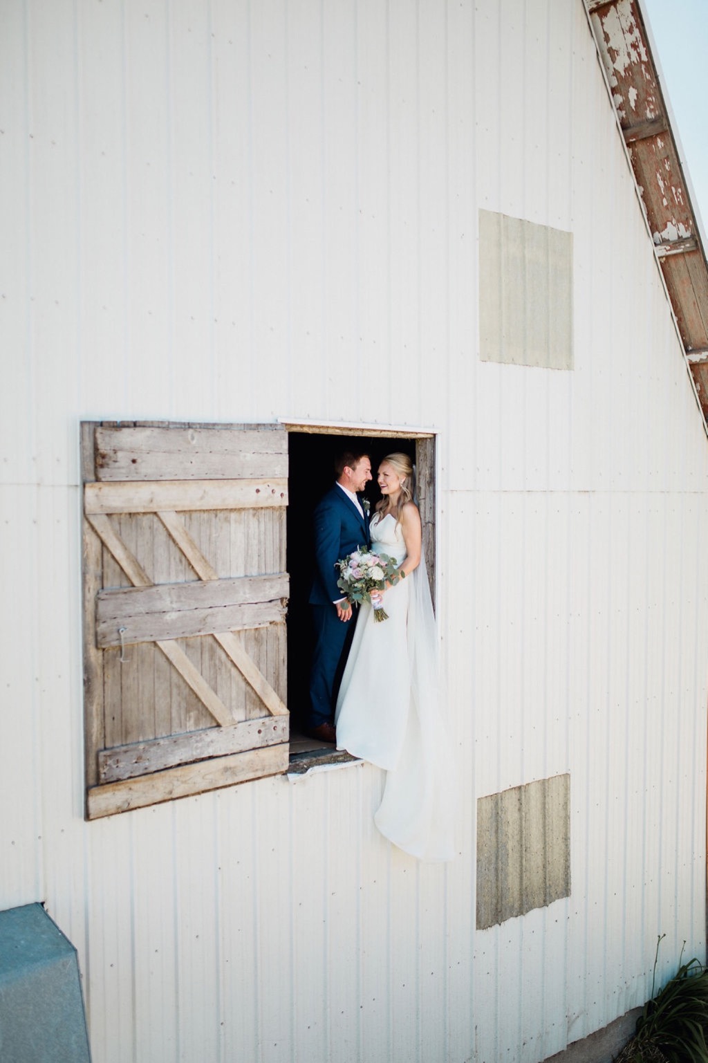 24_7.27.2019_DesJardinsStudio_Heidi+Tanner269.jpg