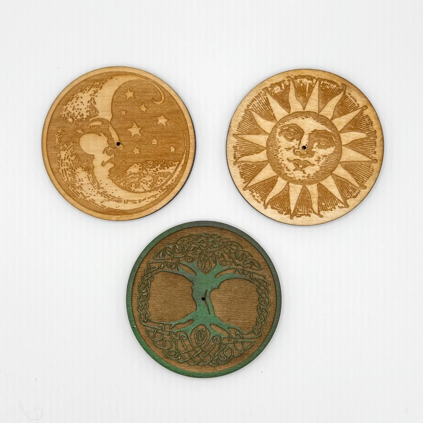 🌀 Elevate Your Space with Our Wood Small Incense Stick Burner! 🌀

Transform your home into a sanctuary with our beautifully crafted **Wood Small Incense Stick Burner** &ndash; the perfect blend of functionality and artistry. ✨ 

🔹 **3" Diamet