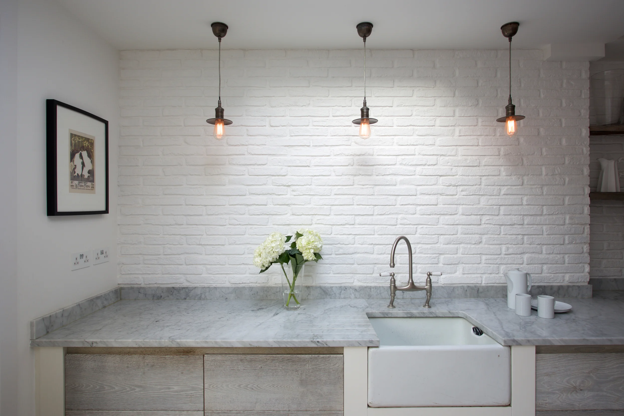 14KitchenBrickwork.jpg