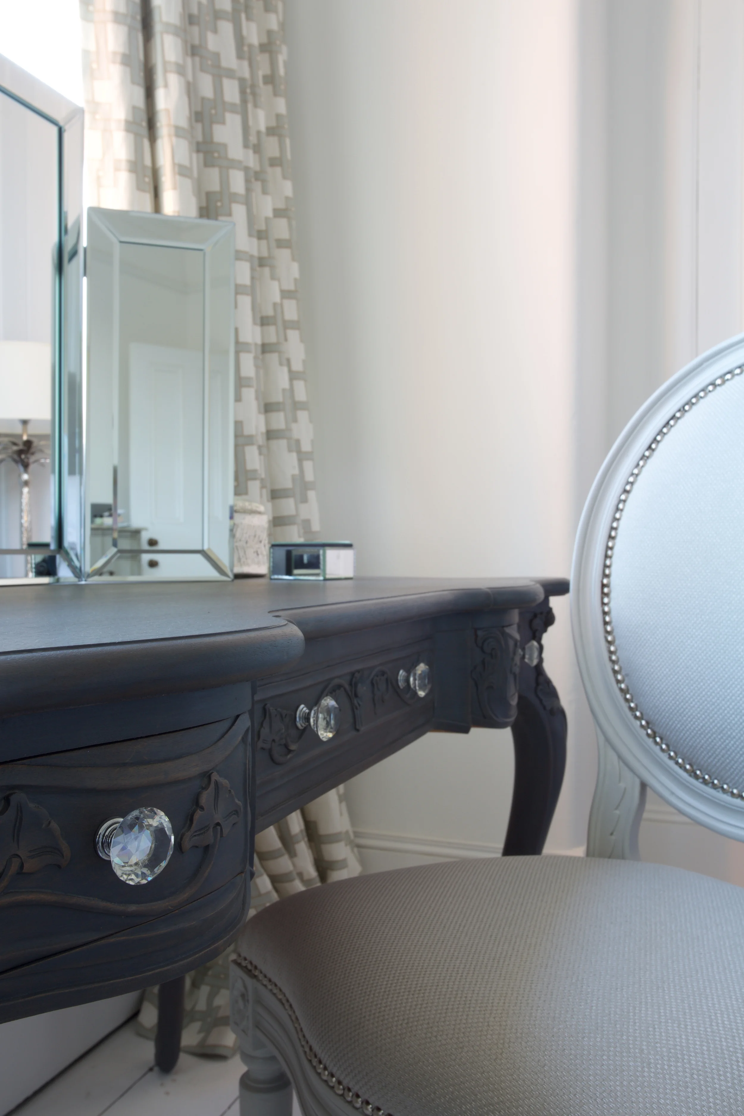 21MasterBedroomDressingTable.jpg
