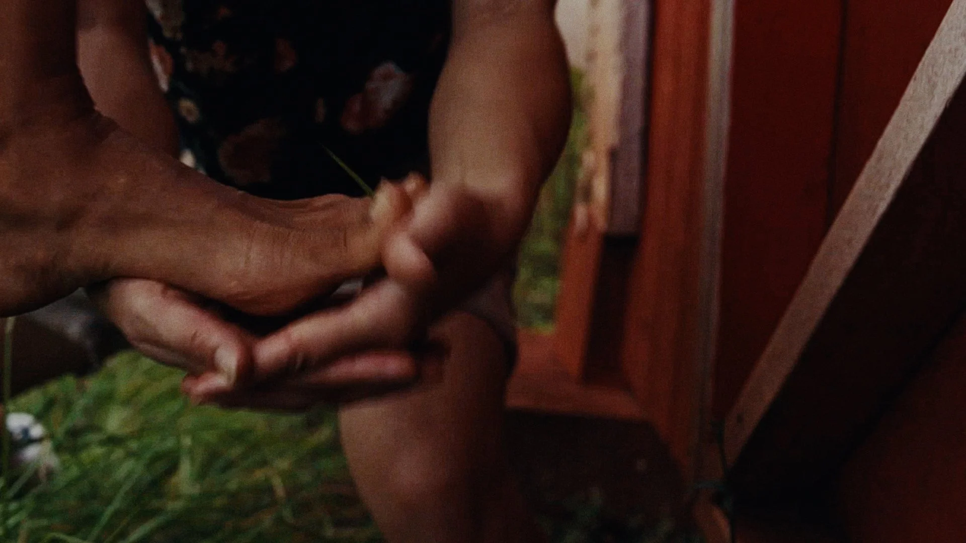 F26_JW Keep Everything_30_16x9_OPENMKT_Master_Generic.mov.01_00_25_17.Still030.jpg