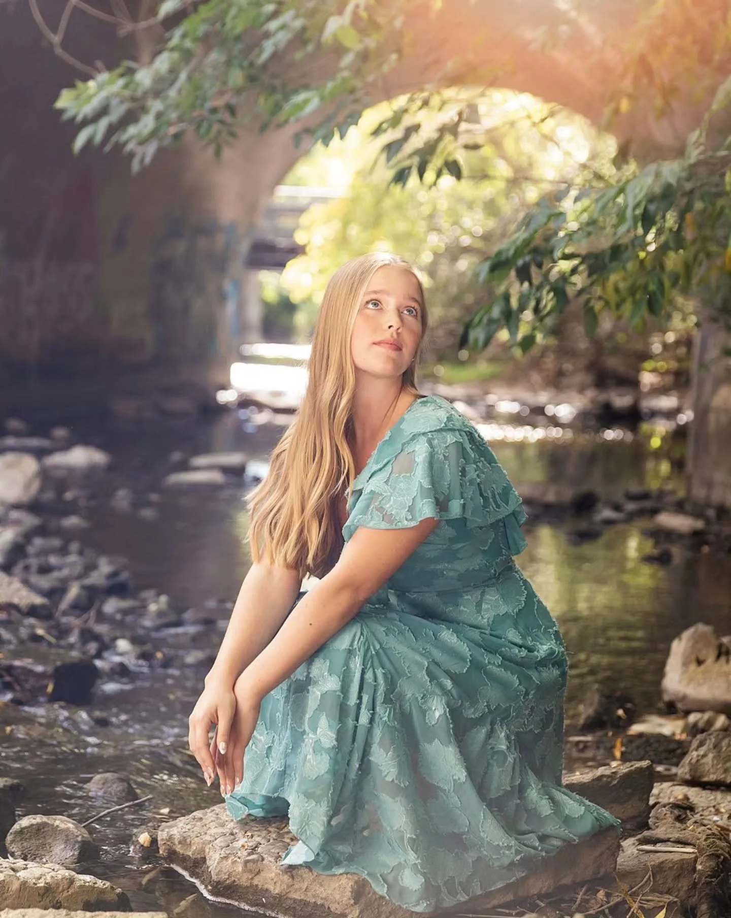 Vittoria - NHS Class of 2026 😍 I've been sitting here way too long trying to pick the cover photo, Vittoria you killed it!

#tlpseniors #seniorsunday #seniorpictures #northvillephotographer #northvillehighschool