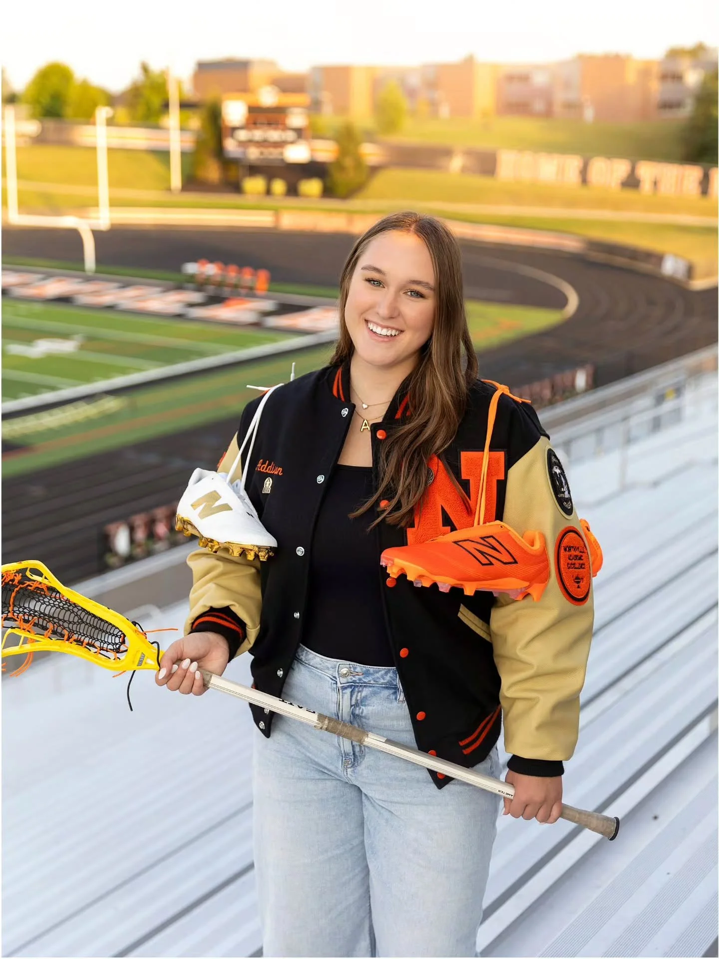 Senior Sunday with the beautiful and crazy talented @addisongubing 😍 

#seniorsunday #tlpseniors #seniorpictures #northvillehighschool #northvillephotographer