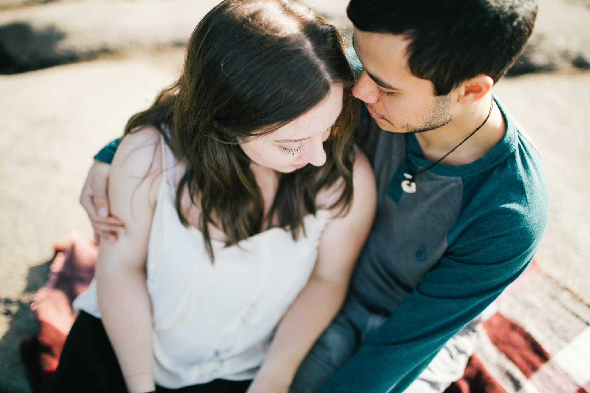  A North Vancouver Deep cove and Quarry rock engagement session.  Vancouver&nbsp;wedding, lifestyle and portrait&nbsp;photographer. Lesley Laine 