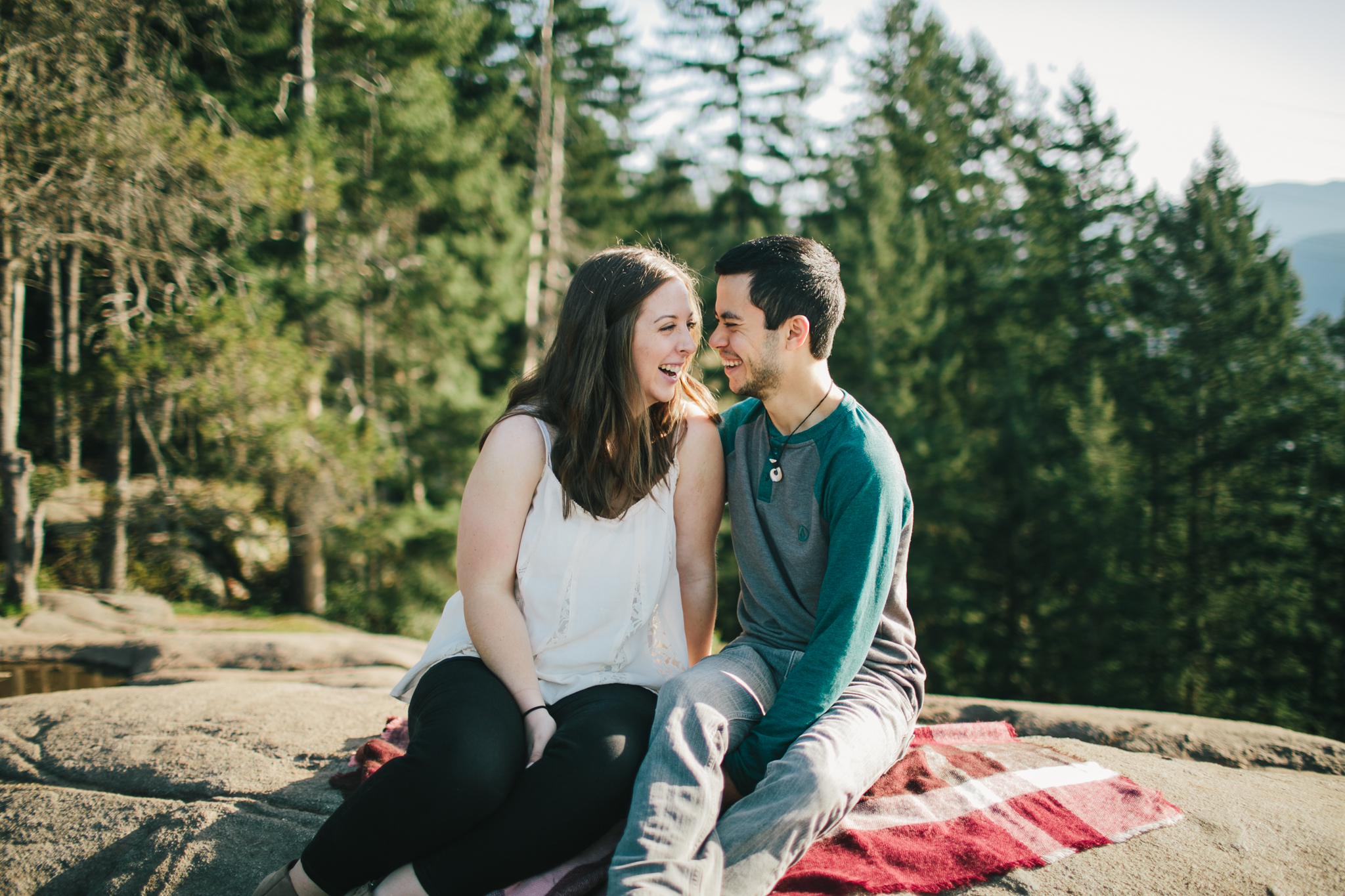 A North Vancouver Deep cove and Quarry rock engagement session. Vancouver wedding, lifestyle and portrait photographer. Lesley Laine