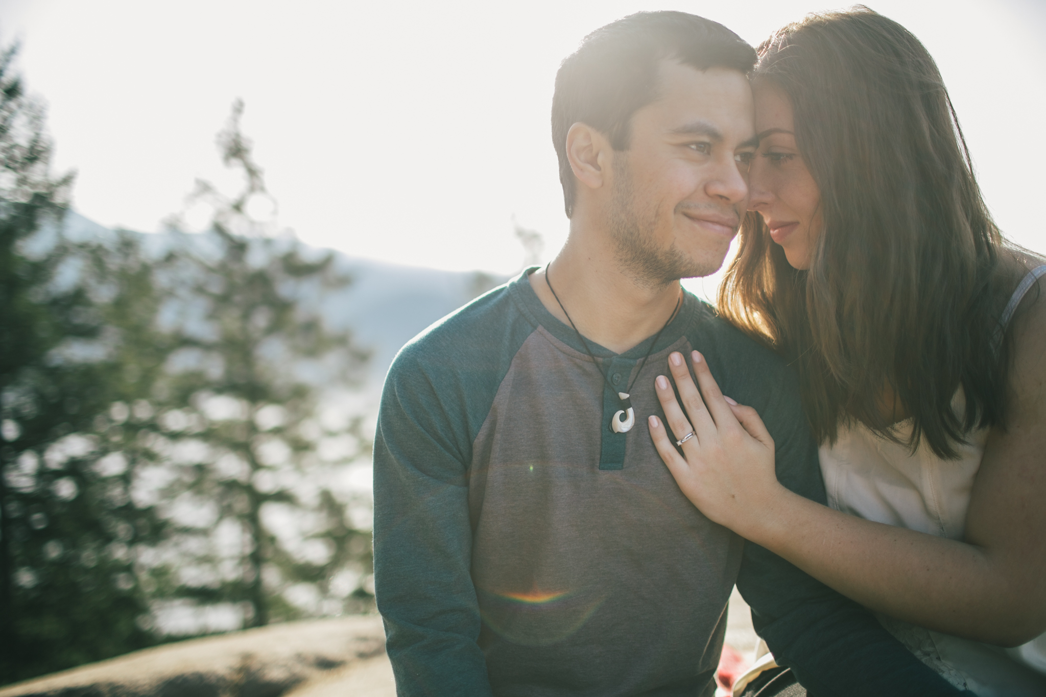 A North Vancouver Deep cove and Quarry rock engagement session. Vancouver wedding, lifestyle and portrait photographer. Lesley Laine