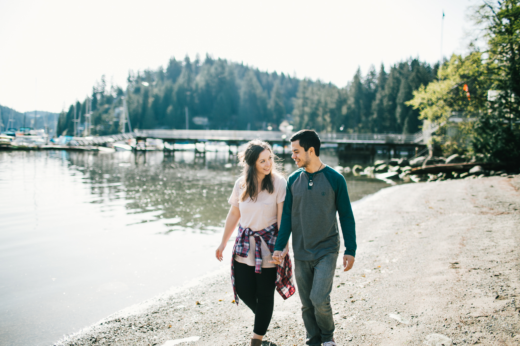  A North Vancouver Deep cove and Quarry rock engagement session.  Vancouver&nbsp;wedding, lifestyle and portrait&nbsp;photographer. Lesley Laine 