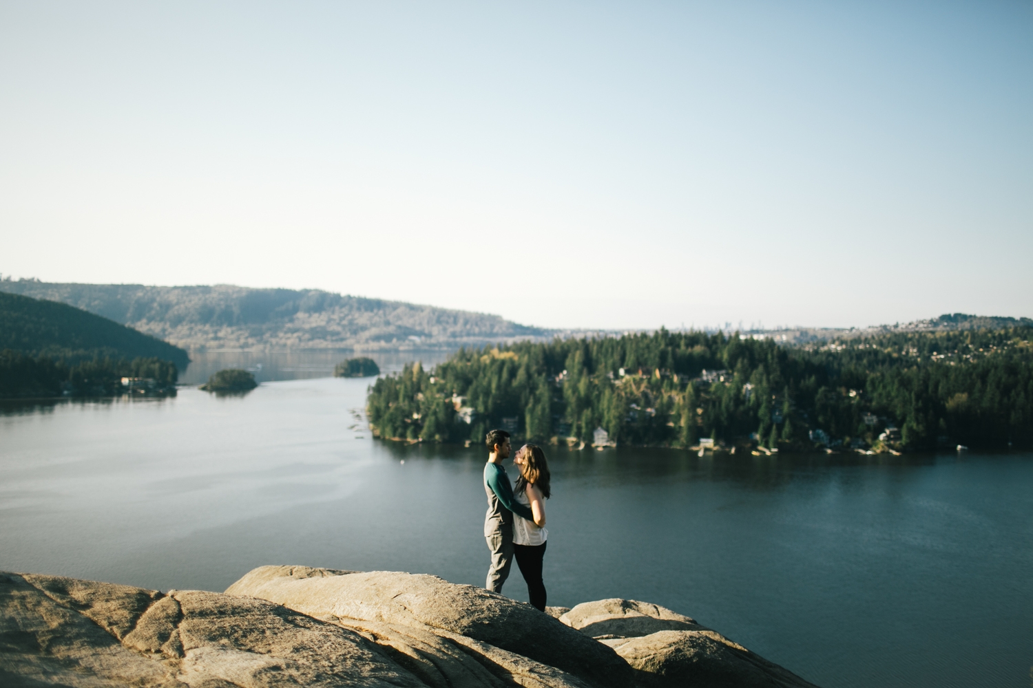 A North Vancouver Deep cove and Quarry rock engagement session. Vancouver wedding, lifestyle and portrait photographer. Lesley Laine