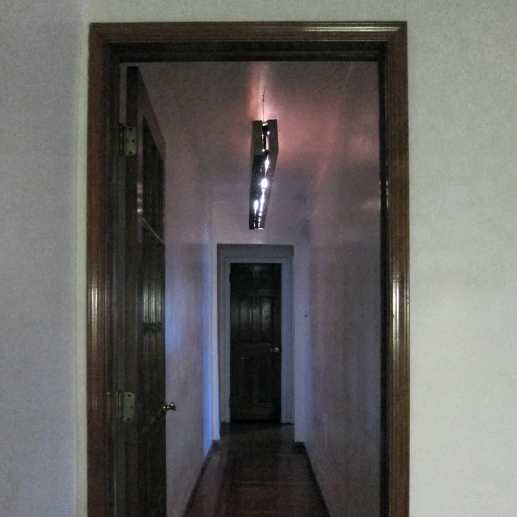 Hallway2.jpg
