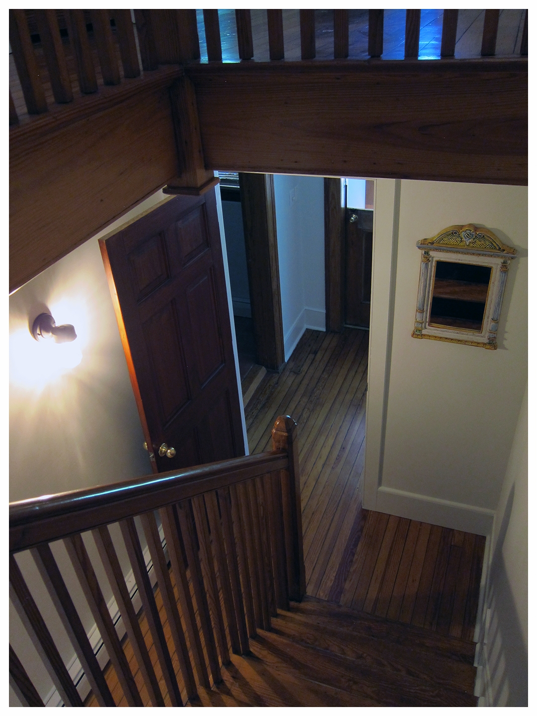 Hallway 1.jpg