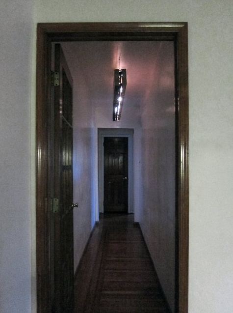 Hallway2.jpg