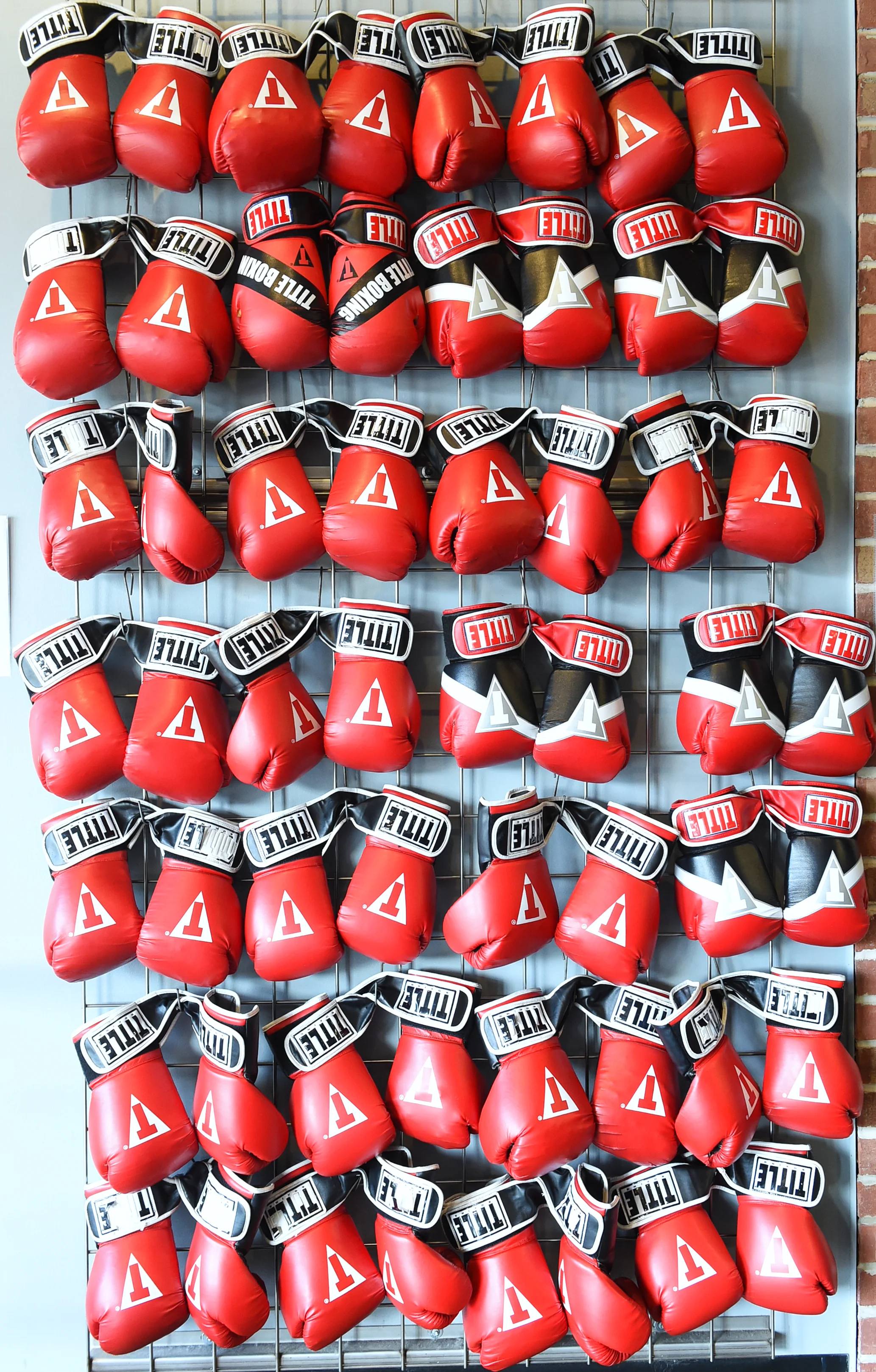 TITLE BOXING CLUB // BRANDING SESSION