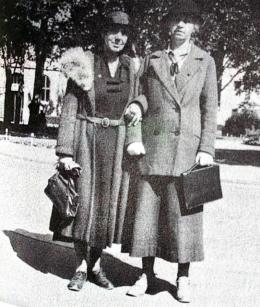 Martha Root (t.v.) og johanna Schubarth i Oslo 19. august 1935