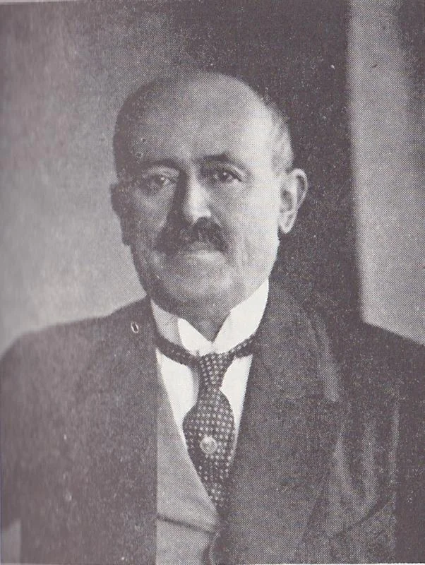 Youness Khan Afrukhtih