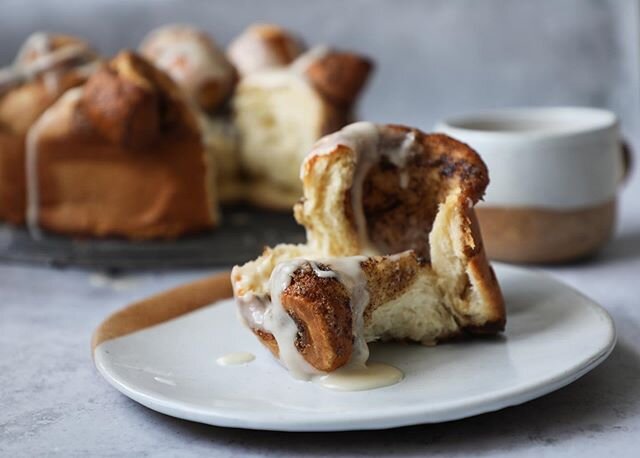 You might have seen from my Stories this weekend that I made cinnamon buns. I don&rsquo;t have the best track record with bread but I&rsquo;m overcoming my inner fear! These buns were so delicious. It was an amalgamation of a few recipes but the base