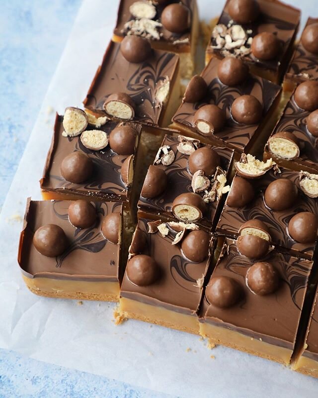 We had great fun baking this Malteser Millionaire&rsquo;s Shortbread which is absolutely delicious! This was something the boys wanted to bake - who can resist a delicious shortbread base, topped with gooey caramel and then a final layer of swirled m