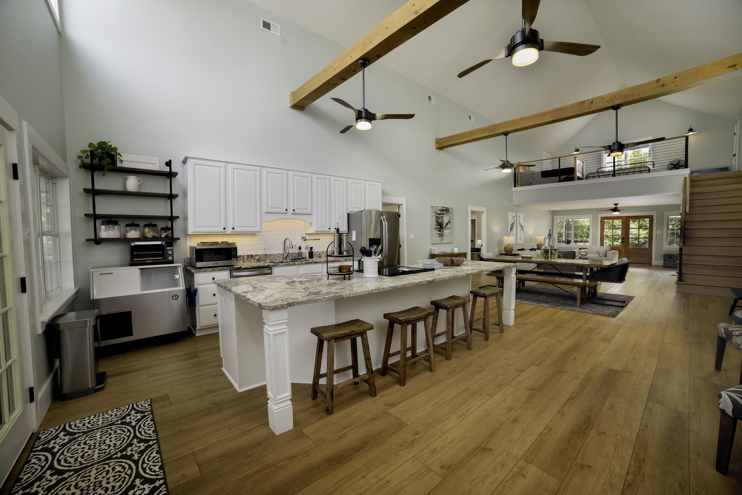 Kitchen 3.jpg