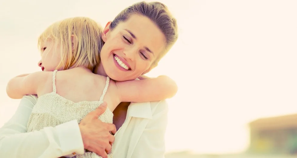 Mother-Daughter-Hugging-980X.jpg