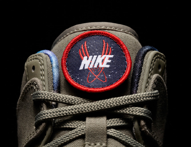 DUNK_GREEN_DETAIL1_7330.jpg