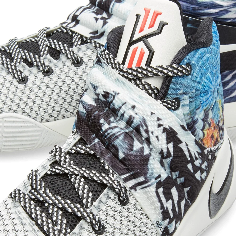 15-12-2015_nike_kyrie2effect_-multicolour_black_sail_4_sp.jpg
