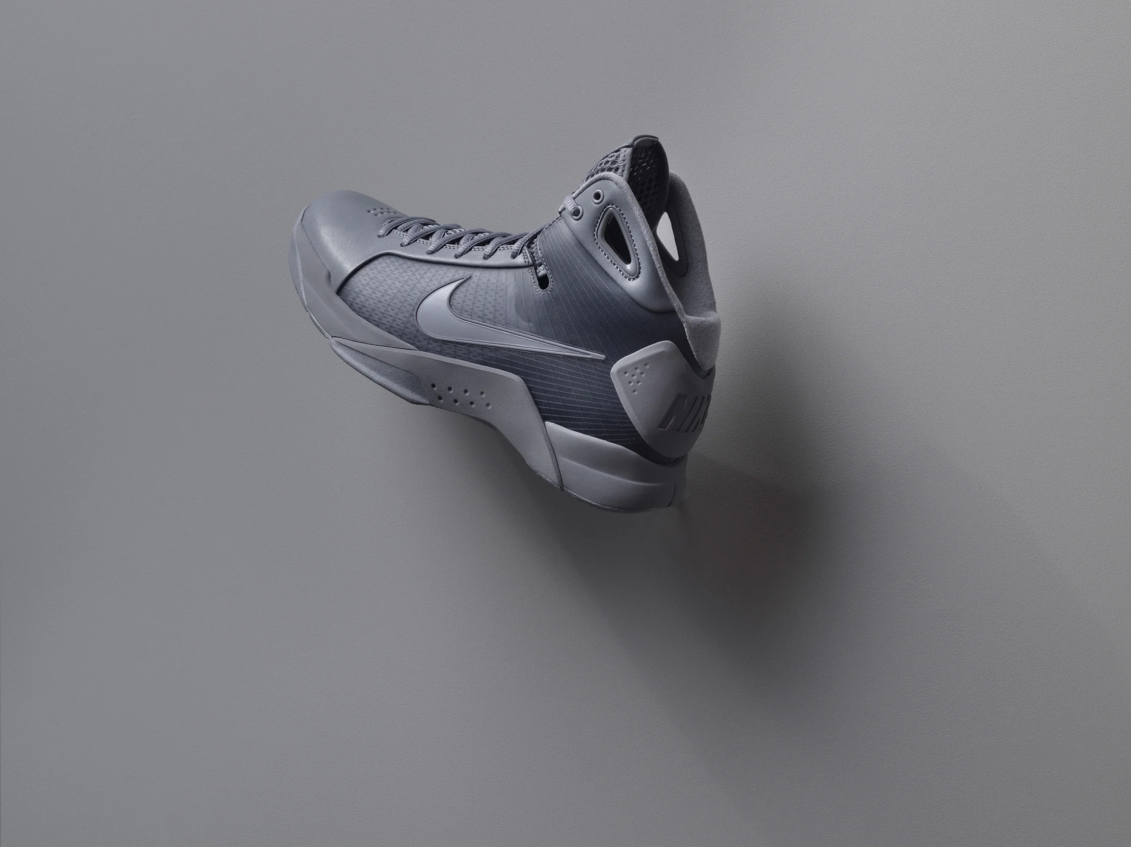 Sp16_BB_Kobe_HD_Angle_MambaPack_Base.jpg
