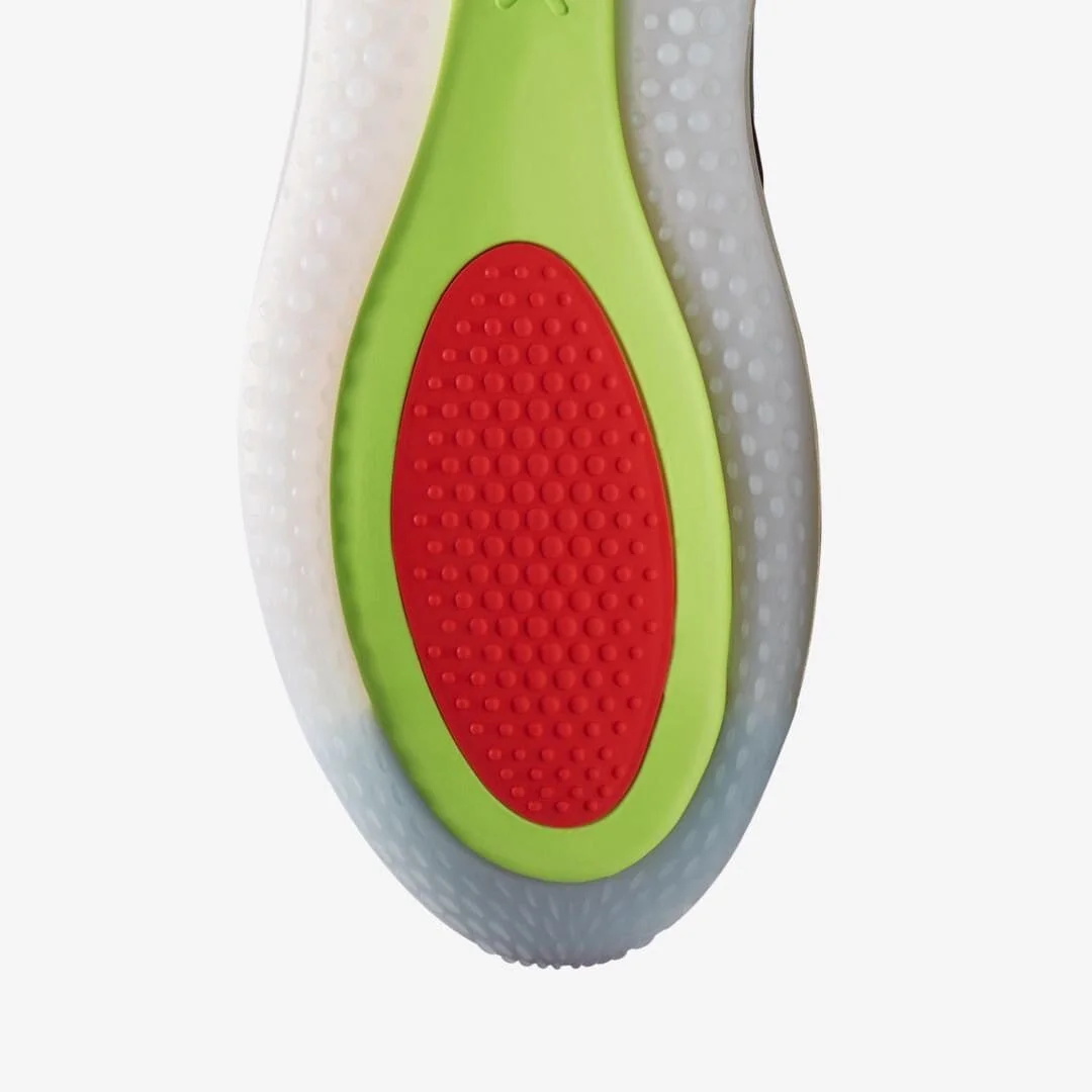 odell-beckham-jr-nike-air-max-720-multi-color-hyper-pink-ck2531-900-4.jpg